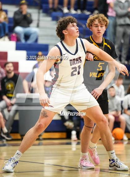 Thumbnail 1 in Thompson Valley vs Dakota Ridge (CHSAA 5A Playoffs Round 1) photogallery.