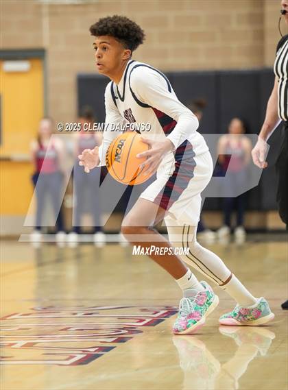 Thumbnail 2 in Thompson Valley vs Dakota Ridge (CHSAA 5A Playoffs Round 1) photogallery.