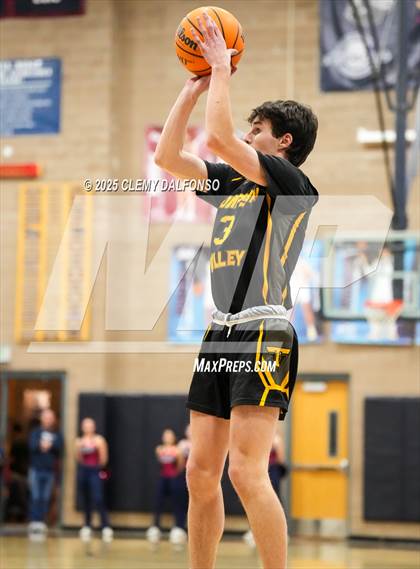 Thumbnail 3 in Thompson Valley vs Dakota Ridge (CHSAA 5A Playoffs Round 1) photogallery.