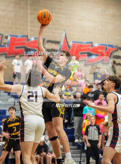 Thumbnail 3 in Thompson Valley vs Dakota Ridge (CHSAA 5A Playoffs Round 1) photogallery.