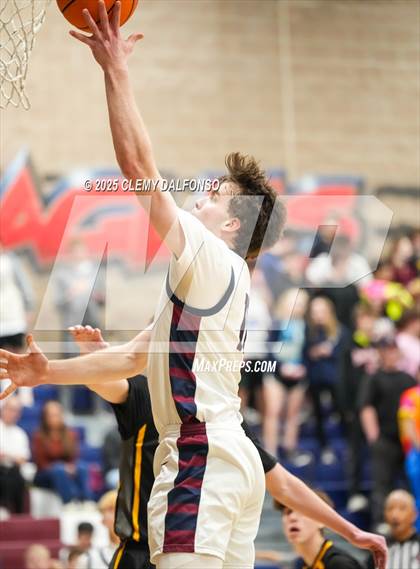 Thumbnail 3 in Thompson Valley vs Dakota Ridge (CHSAA 5A Playoffs Round 1) photogallery.