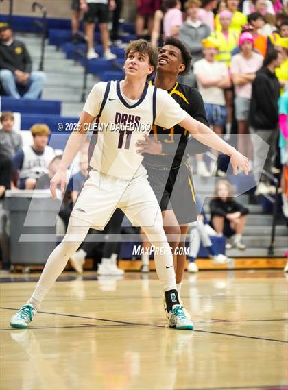 Thumbnail 3 in Thompson Valley vs Dakota Ridge (CHSAA 5A Playoffs Round 1) photogallery.