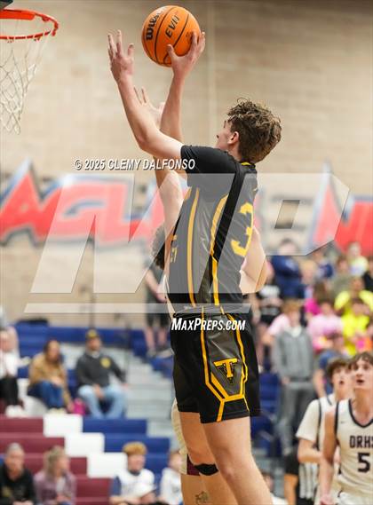 Thumbnail 2 in Thompson Valley vs Dakota Ridge (CHSAA 5A Playoffs Round 1) photogallery.