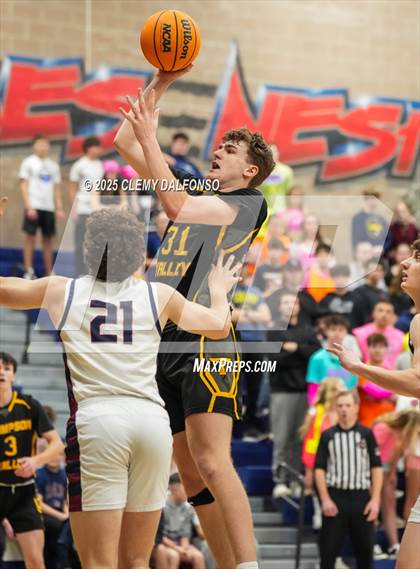 Thumbnail 2 in Thompson Valley vs Dakota Ridge (CHSAA 5A Playoffs Round 1) photogallery.