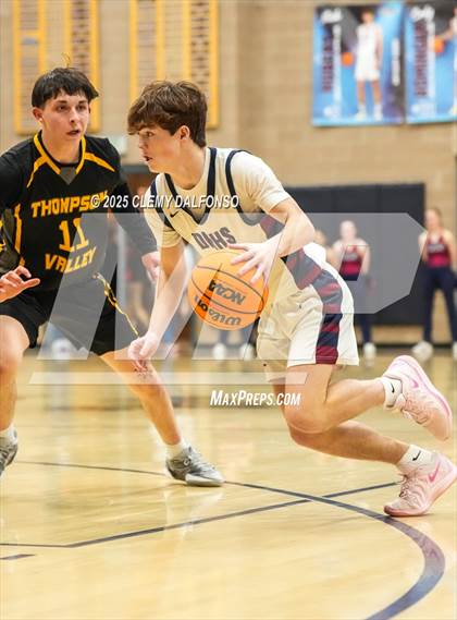 Thumbnail 3 in Thompson Valley vs Dakota Ridge (CHSAA 5A Playoffs Round 1) photogallery.
