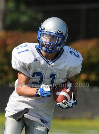 Thumbnail 3 in Nashua North @ Merrimack photogallery.