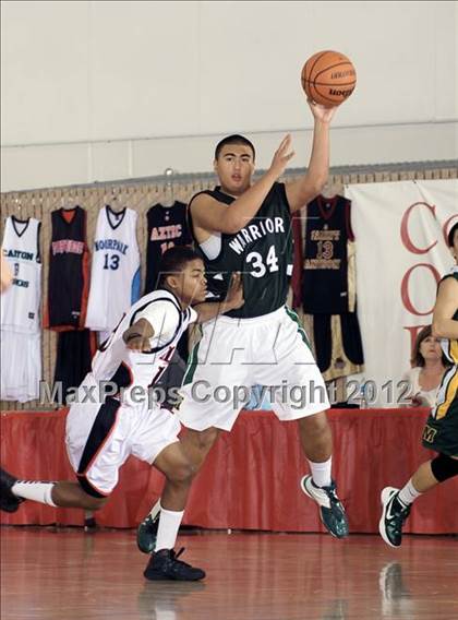 Thumbnail 1 in Moorpark vs. Miller (MaxPreps Holiday Classic) photogallery.