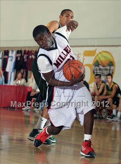 Thumbnail 1 in Moorpark vs. Miller (MaxPreps Holiday Classic) photogallery.