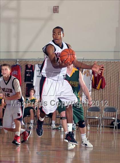 Thumbnail 1 in Moorpark vs. Miller (MaxPreps Holiday Classic) photogallery.