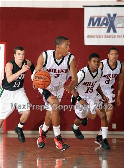 Thumbnail 2 in Moorpark vs. Miller (MaxPreps Holiday Classic) photogallery.