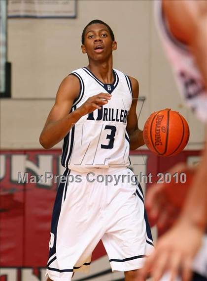 Thumbnail 1 in Pacific Hills vs. Bakersfield (Pacific Shores Tournament) photogallery.