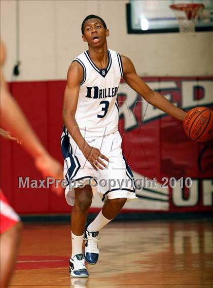 Thumbnail 3 in Pacific Hills vs. Bakersfield (Pacific Shores Tournament) photogallery.