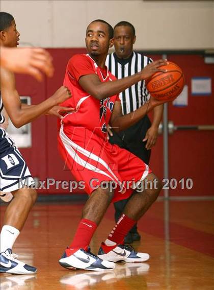 Thumbnail 2 in Pacific Hills vs. Bakersfield (Pacific Shores Tournament) photogallery.