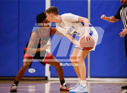 Thumbnail 2 in JV: Holy Cross vs Covington Catholic photogallery.
