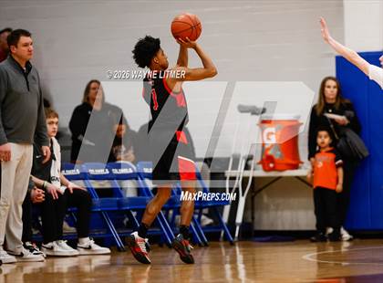 Thumbnail 1 in JV: Holy Cross vs Covington Catholic photogallery.