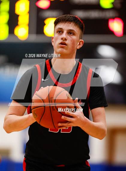 Thumbnail 2 in JV: Holy Cross vs Covington Catholic photogallery.