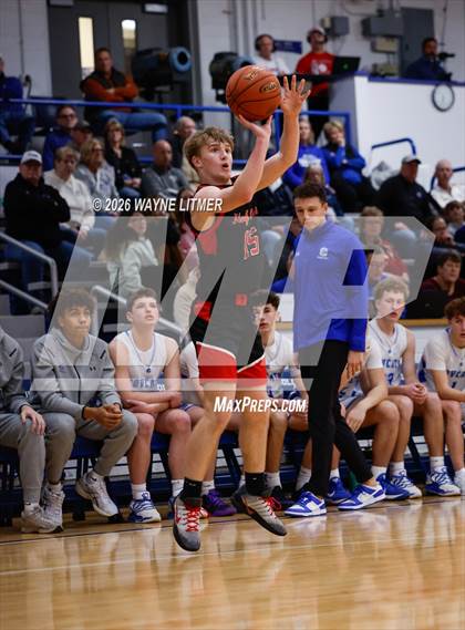 Thumbnail 2 in JV: Holy Cross vs Covington Catholic photogallery.