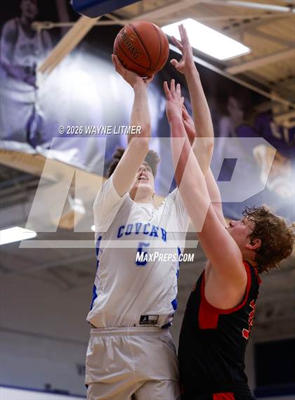 Thumbnail 2 in JV: Holy Cross vs Covington Catholic photogallery.