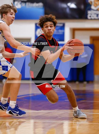 Thumbnail 3 in JV: Holy Cross vs Covington Catholic photogallery.