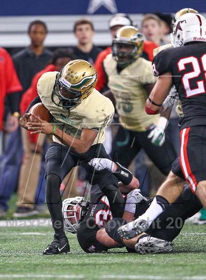 Thumbnail 2 in Coppell vs. DeSoto (UIL 5A Division 1 Region 1 Area Playoff) photogallery.