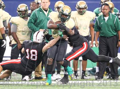 Thumbnail 2 in Coppell vs. DeSoto (UIL 5A Division 1 Region 1 Area Playoff) photogallery.