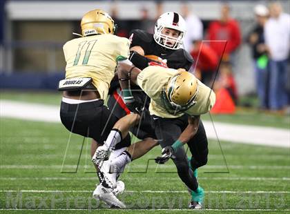 Thumbnail 3 in Coppell vs. DeSoto (UIL 5A Division 1 Region 1 Area Playoff) photogallery.