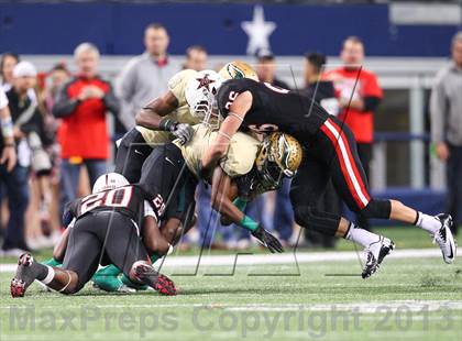 Thumbnail 3 in Coppell vs. DeSoto (UIL 5A Division 1 Region 1 Area Playoff) photogallery.