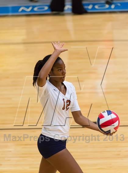Thumbnail 1 in Madison vs. Taft photogallery.