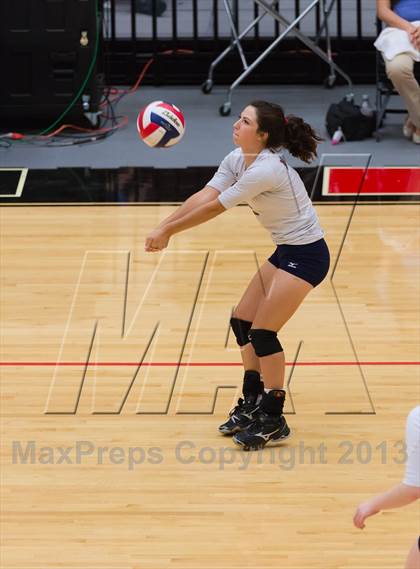 Thumbnail 1 in Madison vs. Taft photogallery.