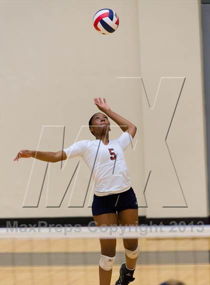 Thumbnail 3 in Madison vs. Taft photogallery.