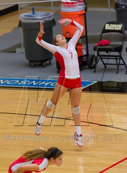 Thumbnail 2 in Madison vs. Taft photogallery.