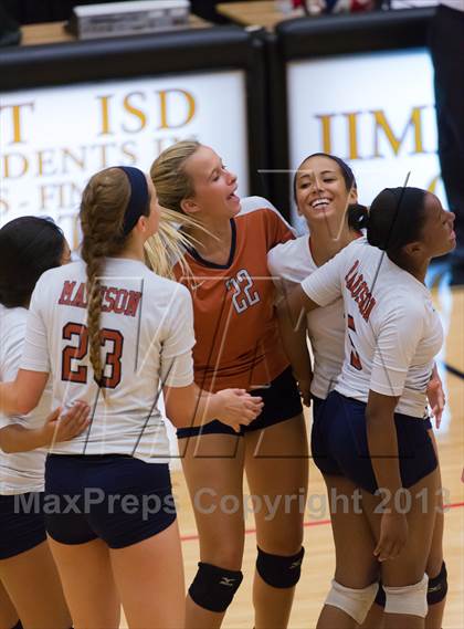 Thumbnail 1 in Madison vs. Taft photogallery.