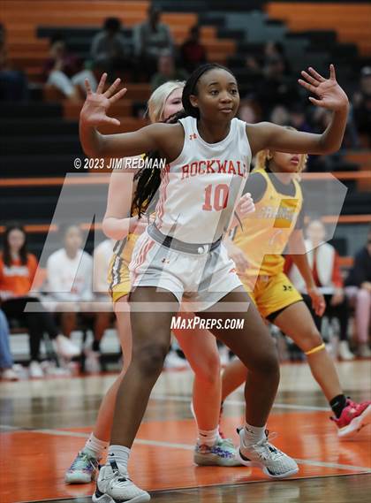 Thumbnail 1 in Crandall @ Rockwall photogallery.