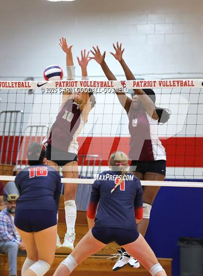 Thumbnail 2 in Seaforth @ West Carteret (NCHSAA Round 3) photogallery.