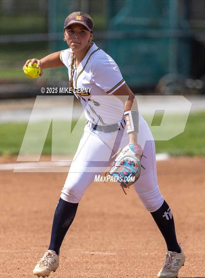 Thumbnail 3 in Basehor-Linwood @ Saint Thomas Aquinas photogallery.