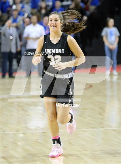 Thumbnail 2 in Fremont vs. Lincoln East (NSAA Class A Semifinal) photogallery.