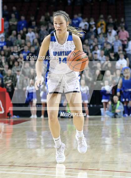 Thumbnail 2 in Fremont vs. Lincoln East (NSAA Class A Semifinal) photogallery.
