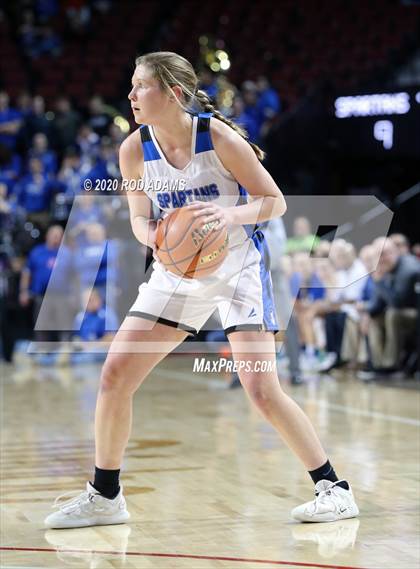 Thumbnail 2 in Fremont vs. Lincoln East (NSAA Class A Semifinal) photogallery.