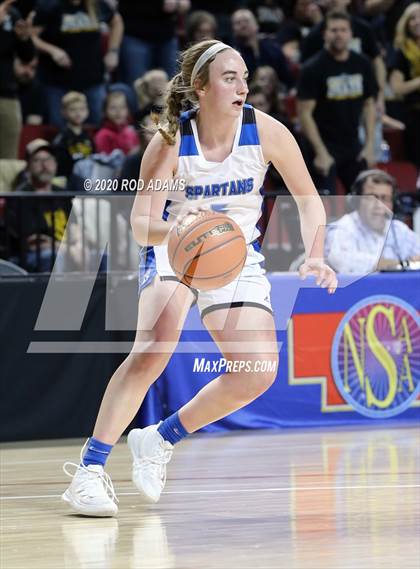 Thumbnail 3 in Fremont vs. Lincoln East (NSAA Class A Semifinal) photogallery.