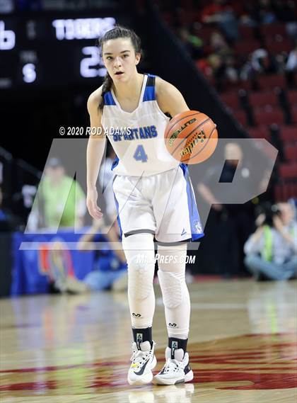 Thumbnail 1 in Fremont vs. Lincoln East (NSAA Class A Semifinal) photogallery.