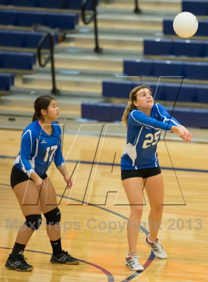 Thumbnail 1 in Bothell @ Eastside Catholic photogallery.