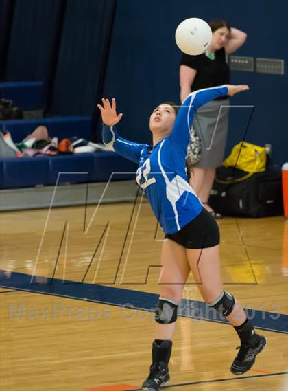 Thumbnail 3 in Bothell @ Eastside Catholic photogallery.