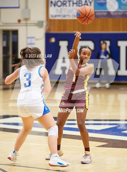 Thumbnail 2 in JV: Las Lomas @ Acalanes photogallery.