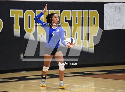Thumbnail 2 in Sterling @ Burlington Township photogallery.