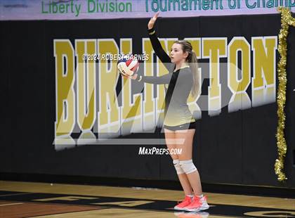 Thumbnail 1 in Sterling @ Burlington Township photogallery.