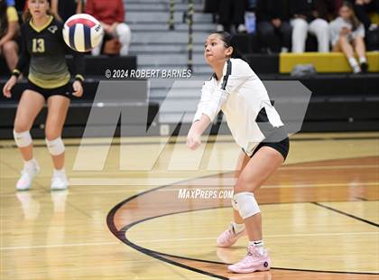 Thumbnail 1 in Sterling @ Burlington Township photogallery.