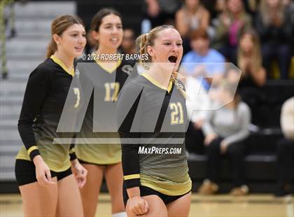 Thumbnail 1 in Sterling @ Burlington Township photogallery.