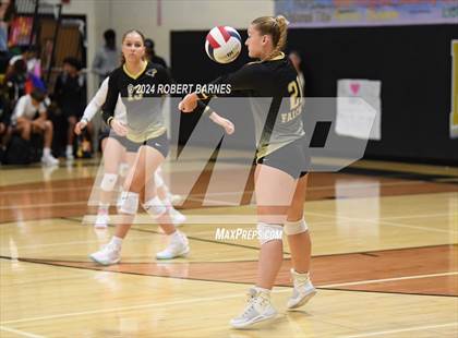 Thumbnail 1 in Sterling @ Burlington Township photogallery.