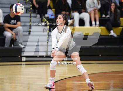 Thumbnail 1 in Sterling @ Burlington Township photogallery.
