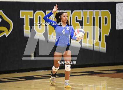 Thumbnail 1 in Sterling @ Burlington Township photogallery.